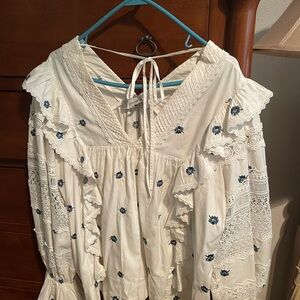 Lug Von siga beautiful blouse Large